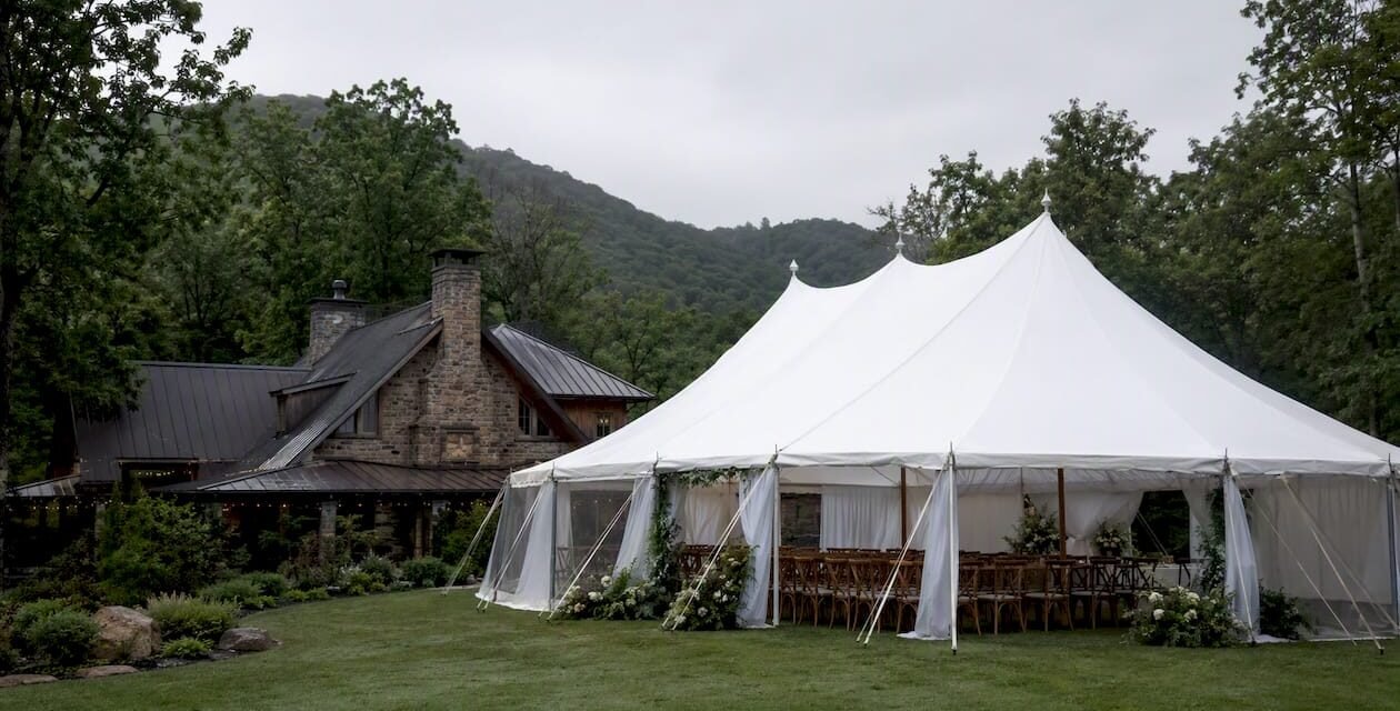 Your Rain Plan for an Outdoor Wedding: A Practical Guide