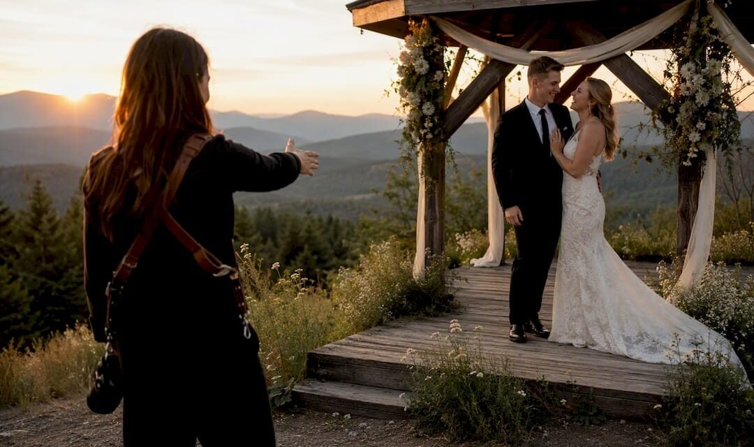 How to Plan Golden Hour Wedding Photos, Minute by Minute
